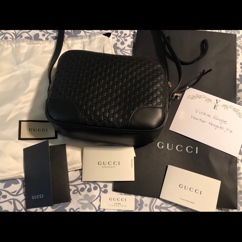 Gucci handbag in new condition!